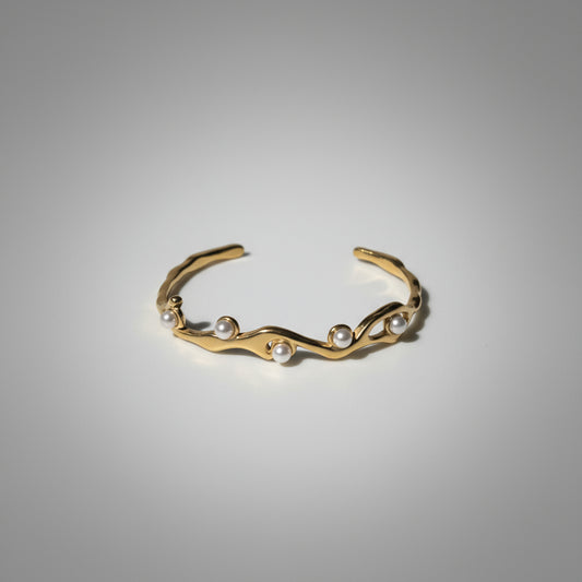 Gilded Bloom Bracelet